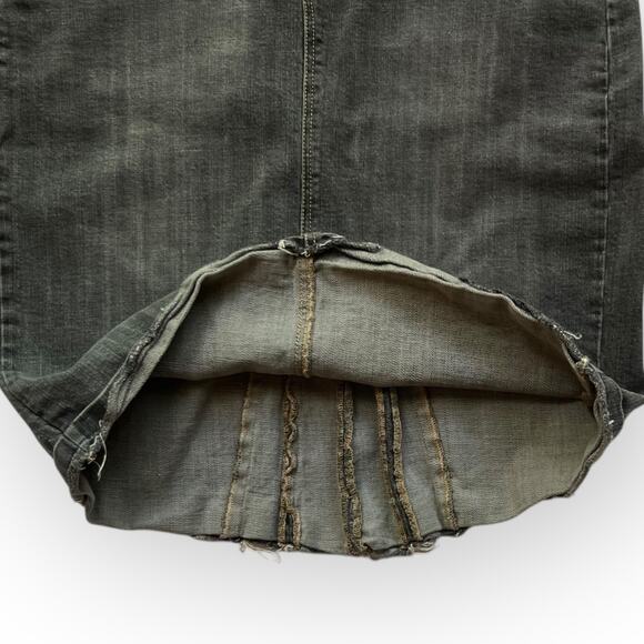 Mossimo Women's Vintage Y2K Gray Stretch Denim Button Fly Pencil Skirt Size 6 - Picture 4 of 10